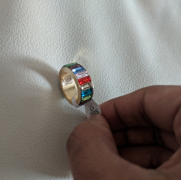 Multicolored rings 😍 - Picture 2 of 4